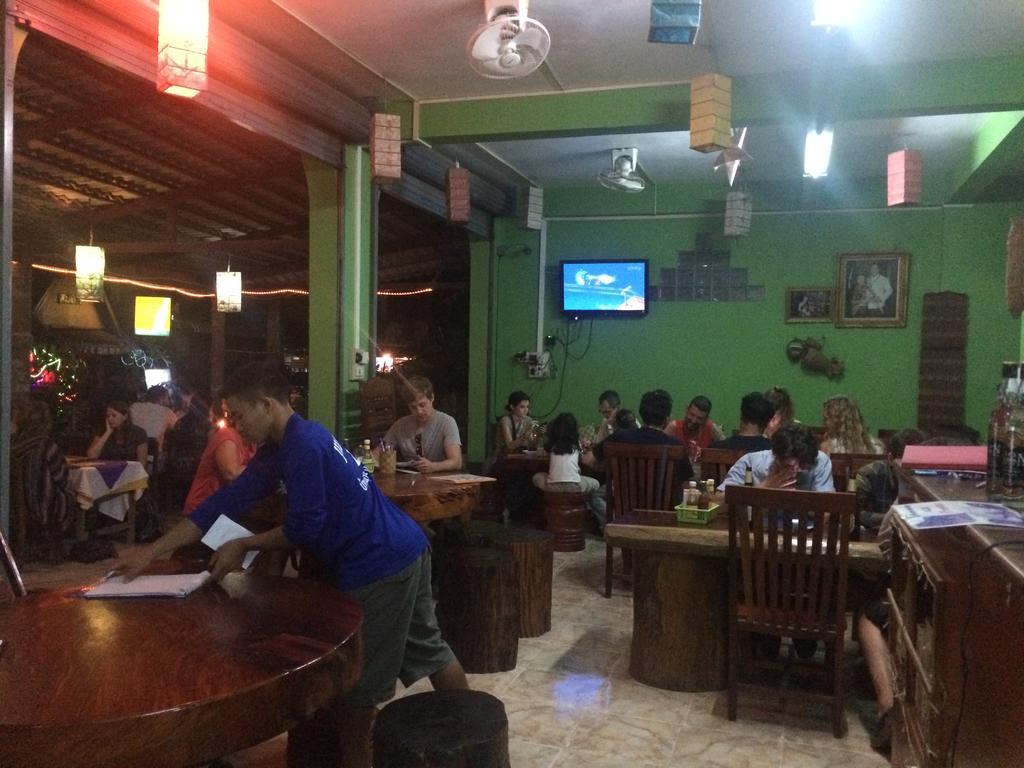 Phonemany Guesthouse Muang Pakbèng Eksteriør billede
