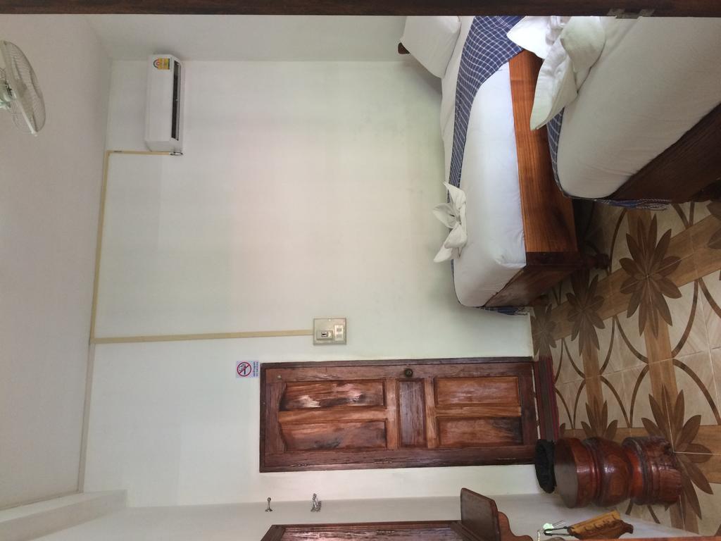 Phonemany Guesthouse Muang Pakbèng Eksteriør billede